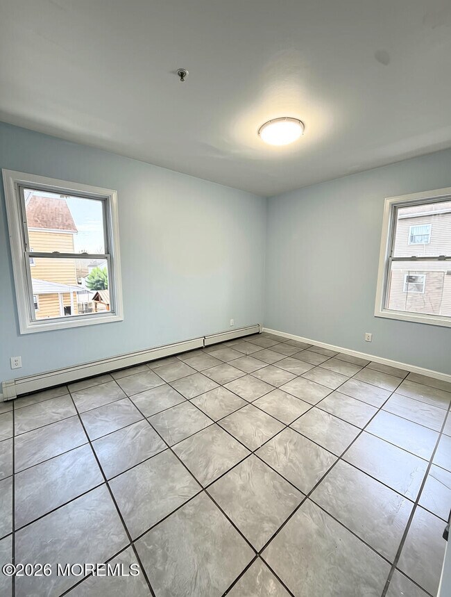 Foto del edificio - 410-412-412 1st Ave