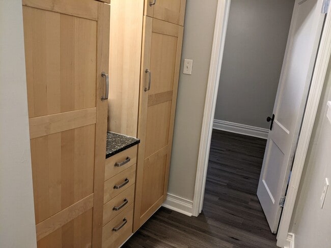 Foto del edificio - 837 Judson Ave