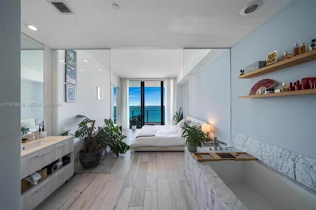 Foto del edificio - 480 NE 31st St