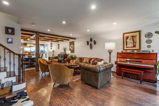 Building Photo - 68-48 Fleet St