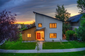 Building Photo - 4559 Alexander St