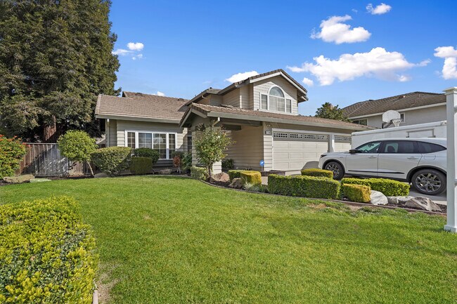 Building Photo - 17142 Heatherwood Way