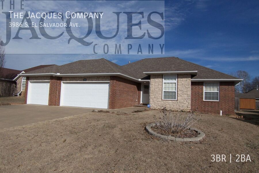 Primary Photo - Very Clean 3 Bedroom 2 Bath 3 Car Garage F...