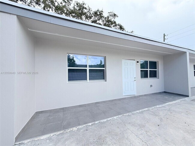 Building Photo - 3392 NW 50th St