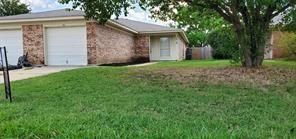 Primary Photo - 3617 Hulen Park Cir