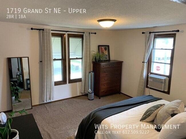 Foto del edificio - 1719 Grand St NE