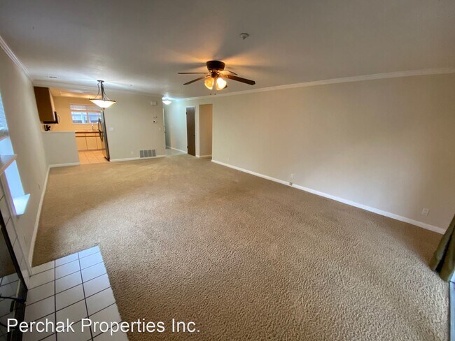 Building Photo - 2 br, 2 bath House - 2611 Oak Road #A