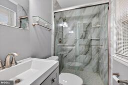 Foto del edificio - 17504 Redland Rd