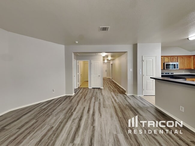 Building Photo - 739 Lentisco Dr