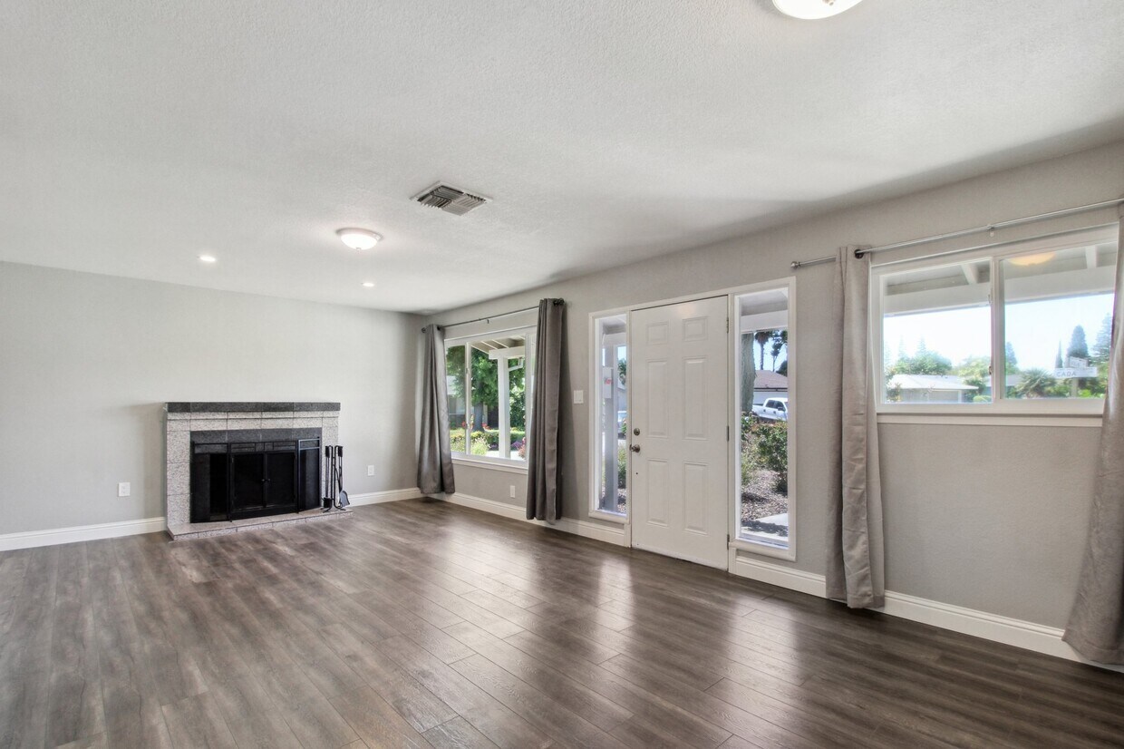 Foto principal - 5805 Cada Cir
