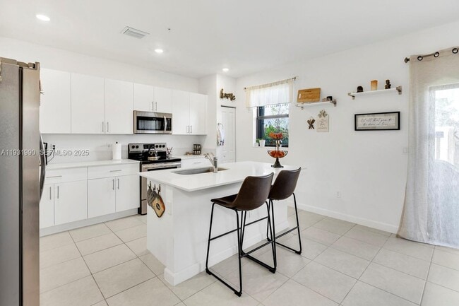 Foto del edificio - 15953 SW 2nd Dr