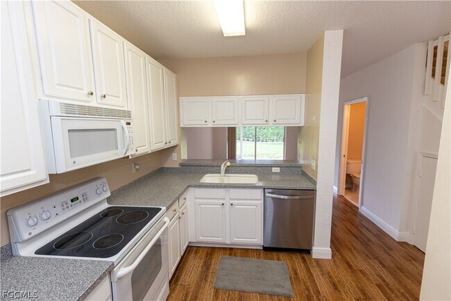 Foto del edificio - 10078 Spyglass Hill Ln