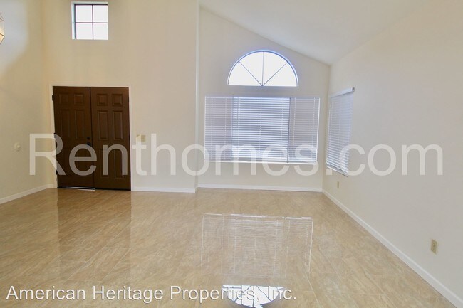 Building Photo - 4 br, 3 bath House - 14248 La Trucha Street