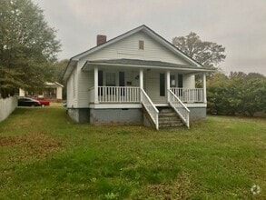 Building Photo - 1009 N Cannon Blvd