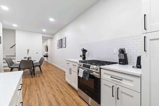 Cocina y comedor - 521 Alpine Ave