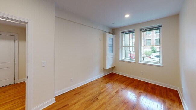 Foto del edificio - 123 Sutherland Rd