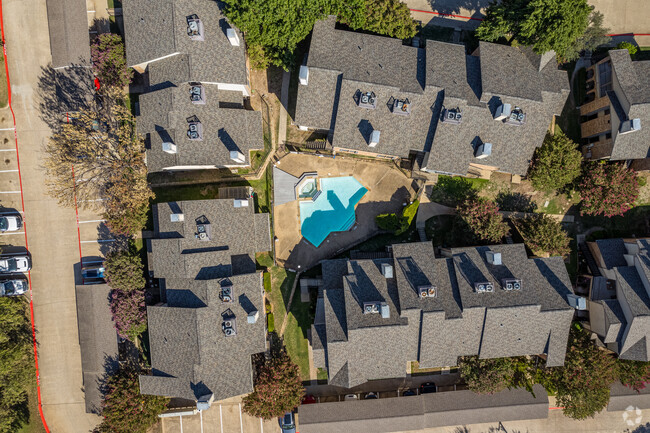 Aerial Photo - Quorum View Condominiums