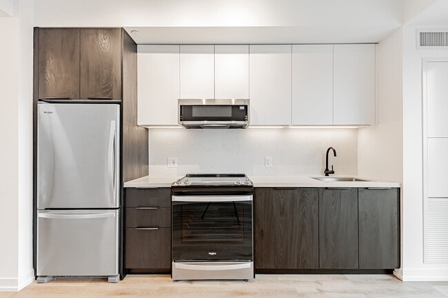 Photo du bâtiment - 5 York Garden Wy