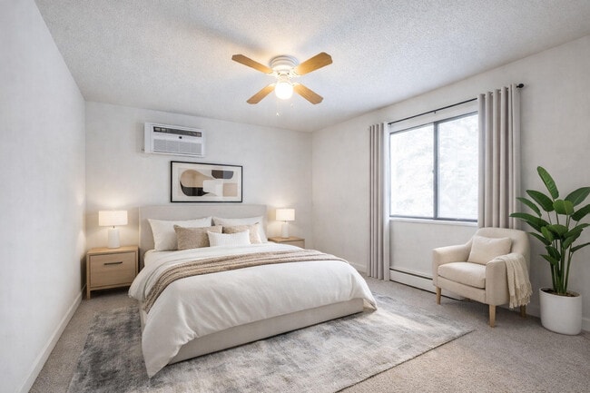 Foto del edificio - Silver Bell Apartments