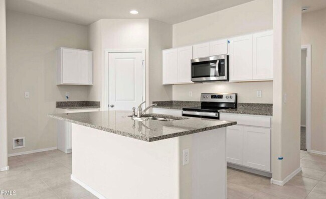Building Photo - 1164 W Sand Canyon Ct