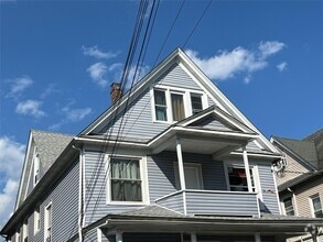 Building Photo - 16 Odell Ave