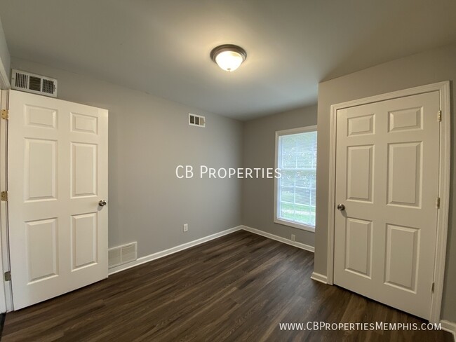 Building Photo - 4788 Cloister Cove