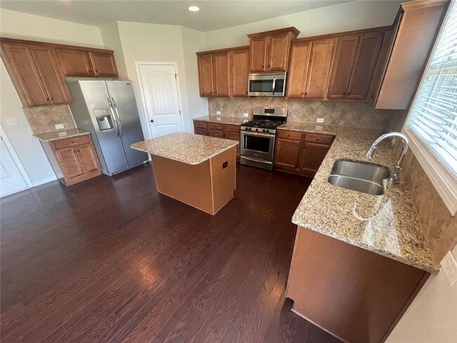 Building Photo - 4810 Haysboro Way