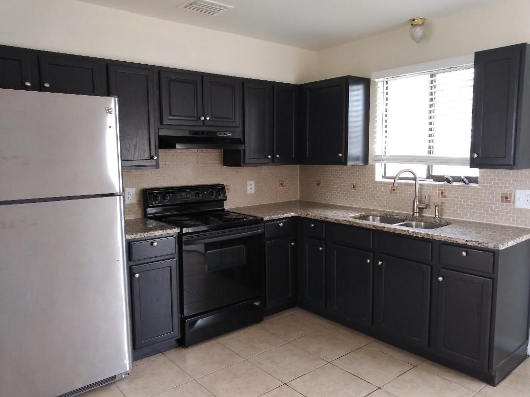 Primary Photo - 2627 Quad Ct
