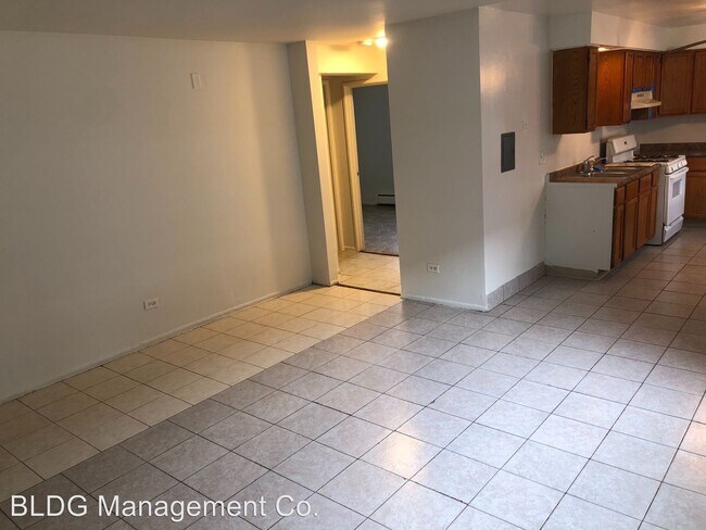 Building Photo - 1708 N Rose Ave