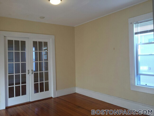 Foto del edificio - 8 Bennett St