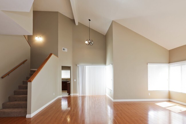 Foto del edificio - 37264 Springfield St