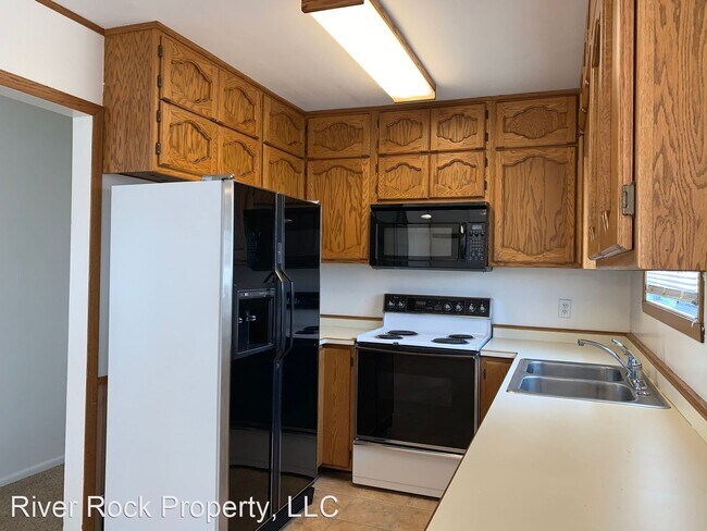 Building Photo - 3 br, 2 bath House - 119 9th Ave E