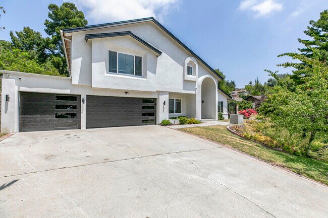 Foto del edificio - 3125 Emerald Isle Dr