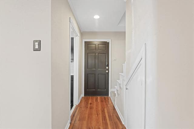 Building Photo - 4409 Travis St