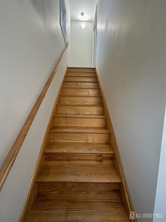 Foto del edificio - 112 Fairview Ave