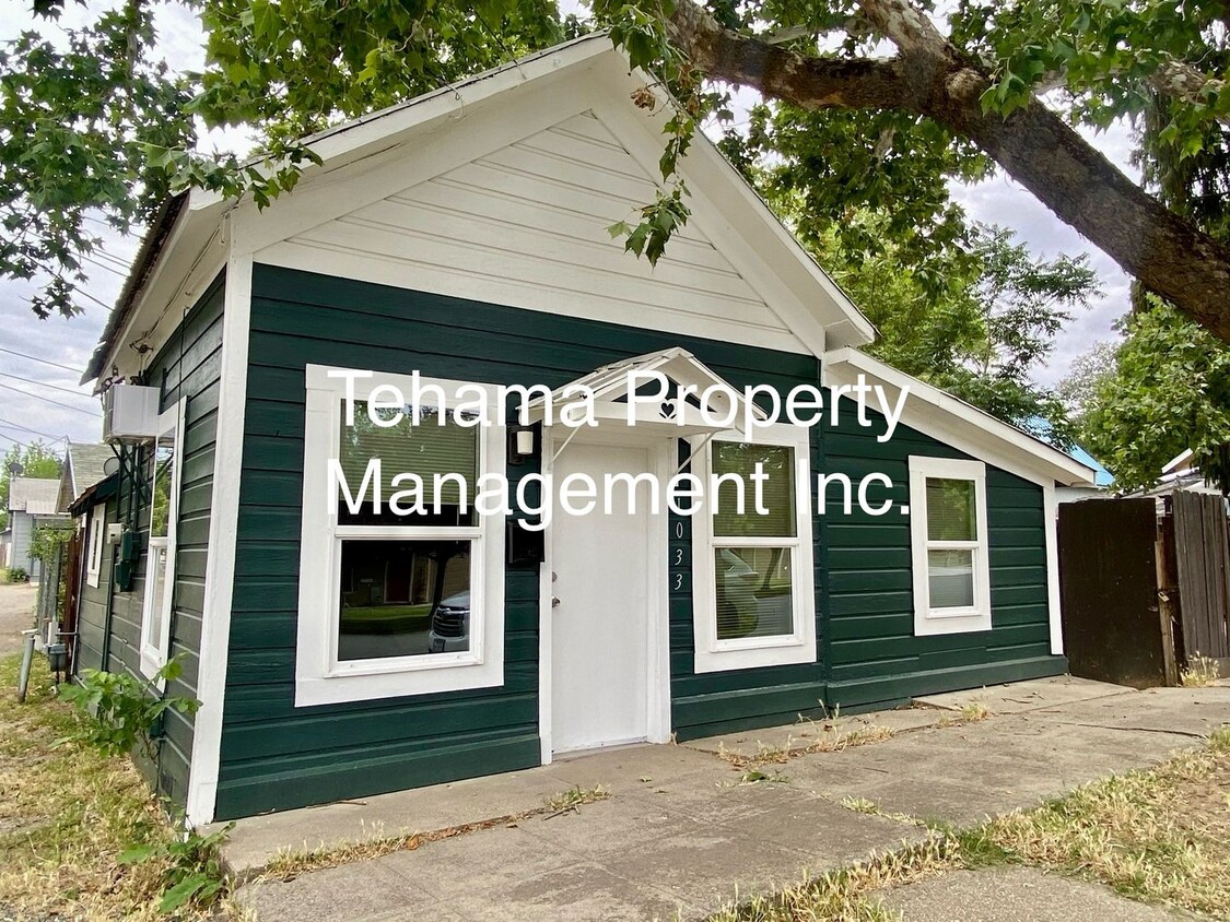 Foto principal - Adorable 1 bedroom 1 bathroom downtown Red...