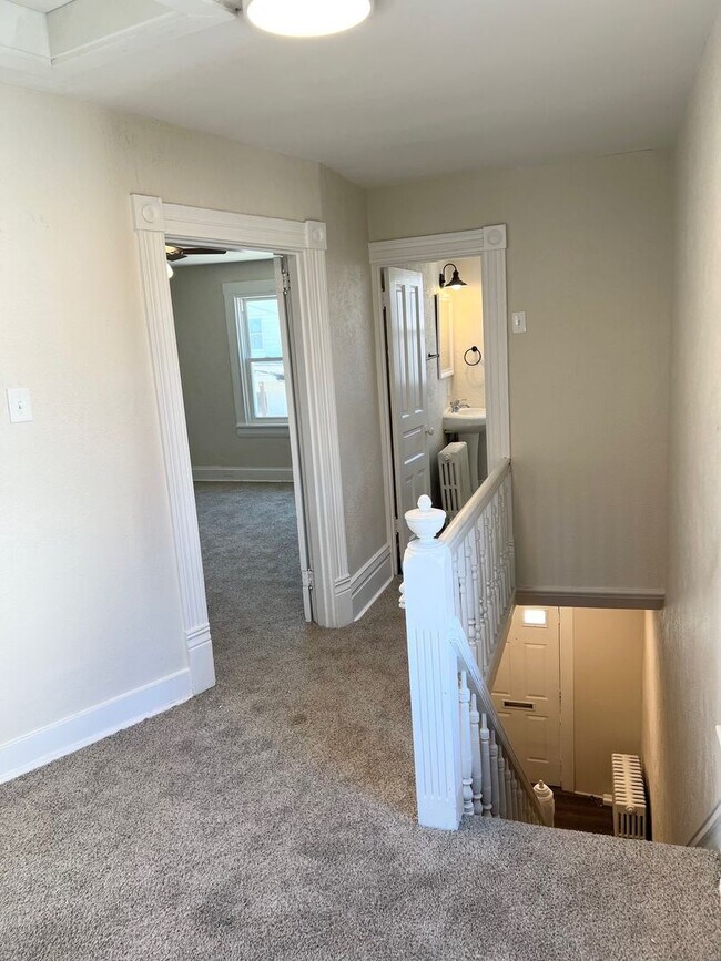 Photo - 3010 Zephyr Ave Apartment