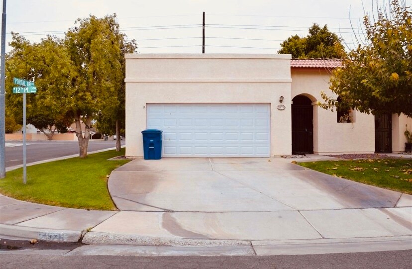 Primary Photo - 2576 W 12th Pl