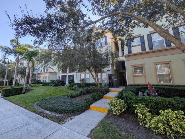 Foto del edificio - Second Floor Condo at Lakeside at Lakes of Windermere