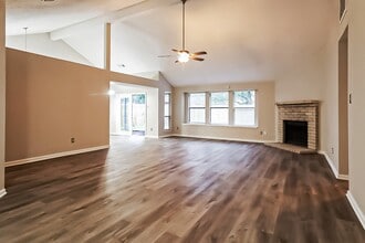 Building Photo - 2627 S Brompton Dr