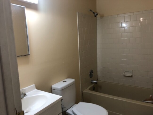 Foto del edificio - 6511 N Stevens Hollow Dr