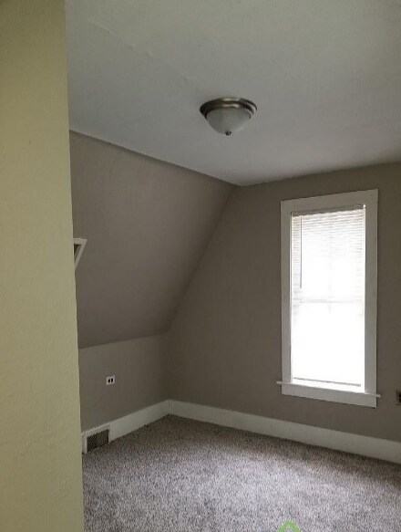 7 large bedrooms with closets - 1608 9th St E