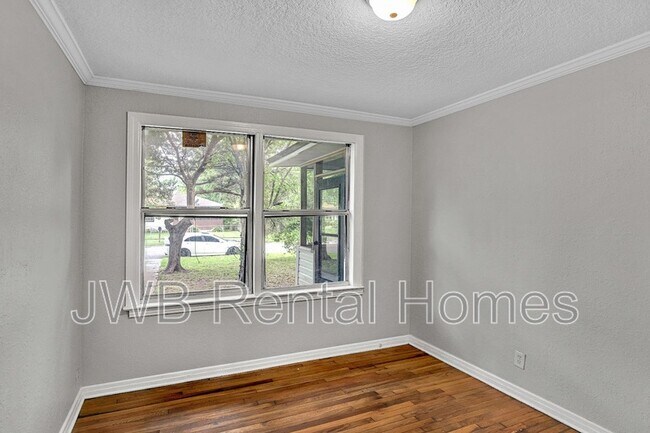 Foto del edificio - 3803 Gladys St