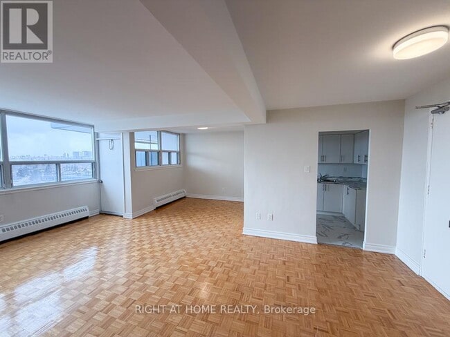 Building Photo - 1440 Lawrence Ave W