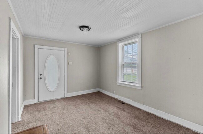 Building Photo - 6105 Washington Ave