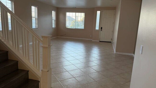 Foto del edificio - 28622 High Ridge Dr