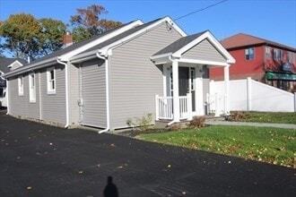 Photo - 848 Washington St House