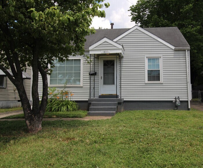 Primary Photo - 1611 Arcade Ave