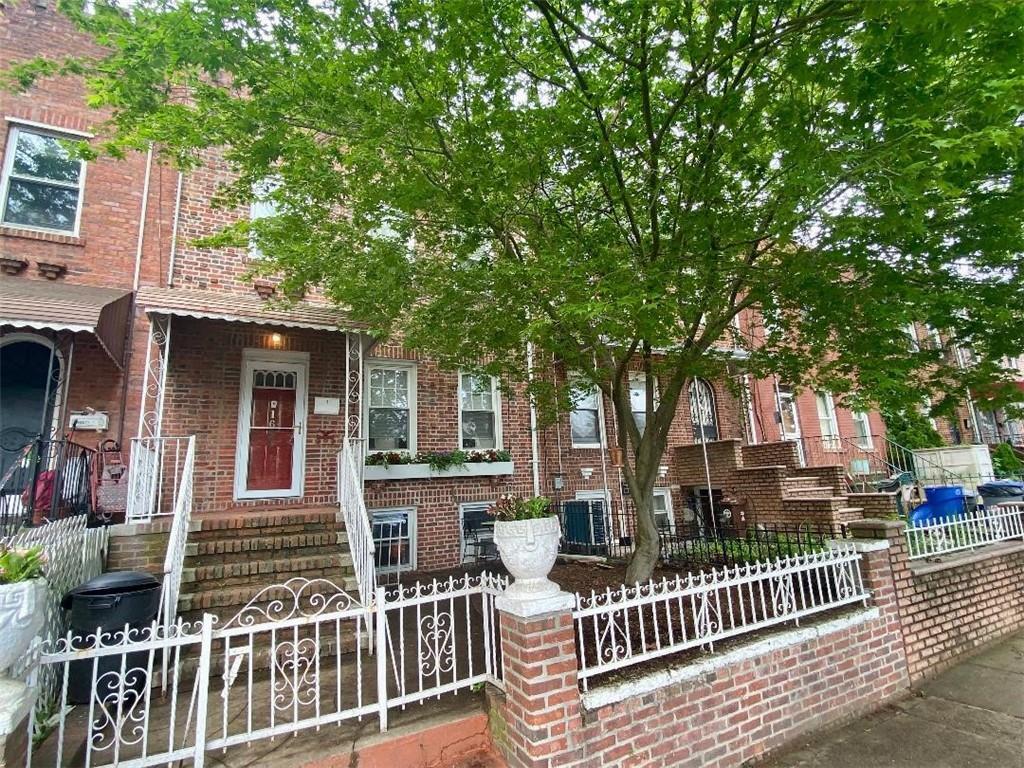 Foto principal - 1625 84th St