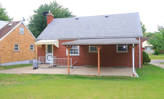 Building Photo - 1614 Centerridge Ave